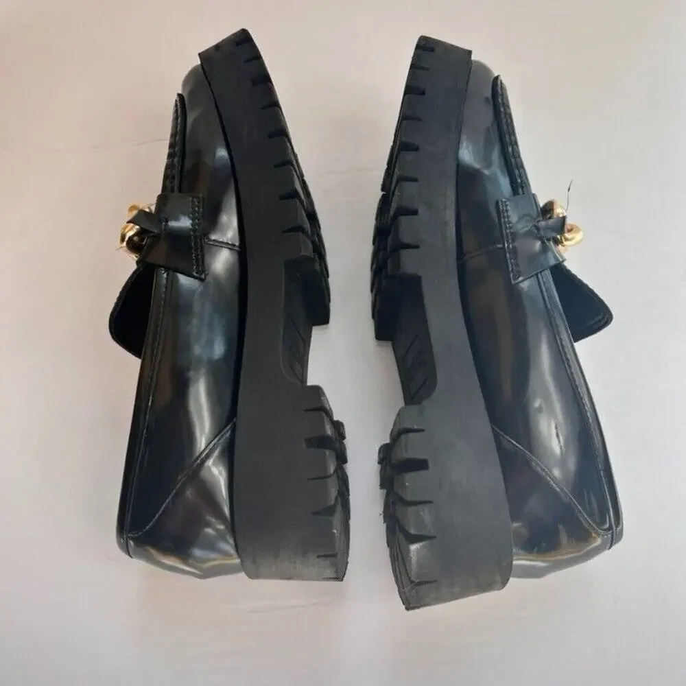 Guess Shoes Loafers Womens 8M Black Gold Tone Chain Lug Sole Chunky Platform